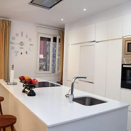 Appartement Piso Reformado A 2 Min Del Casco Viejo Con Garaje Gratis à Bilbao Extérieur photo