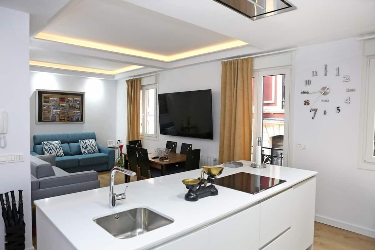 Apartament Piso Reformado A 2 Min Del Casco Viejo Con Garaje Gratis